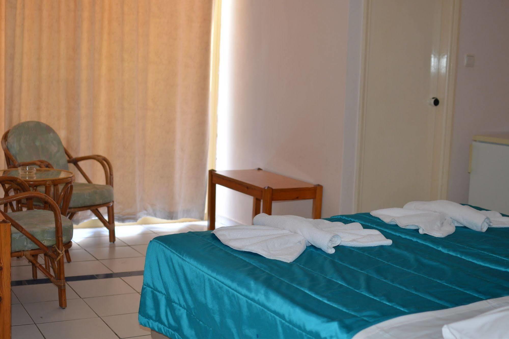 Irene Hotel La Canea Esterno foto